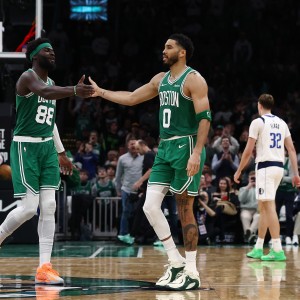 13投11中砍24分10板！奎塔：塔图姆的牵制力让我的工作变得更简单