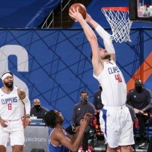 欧冠直播下载-六连客已经过半 新赛季快艇的板凳深度还够用吗？